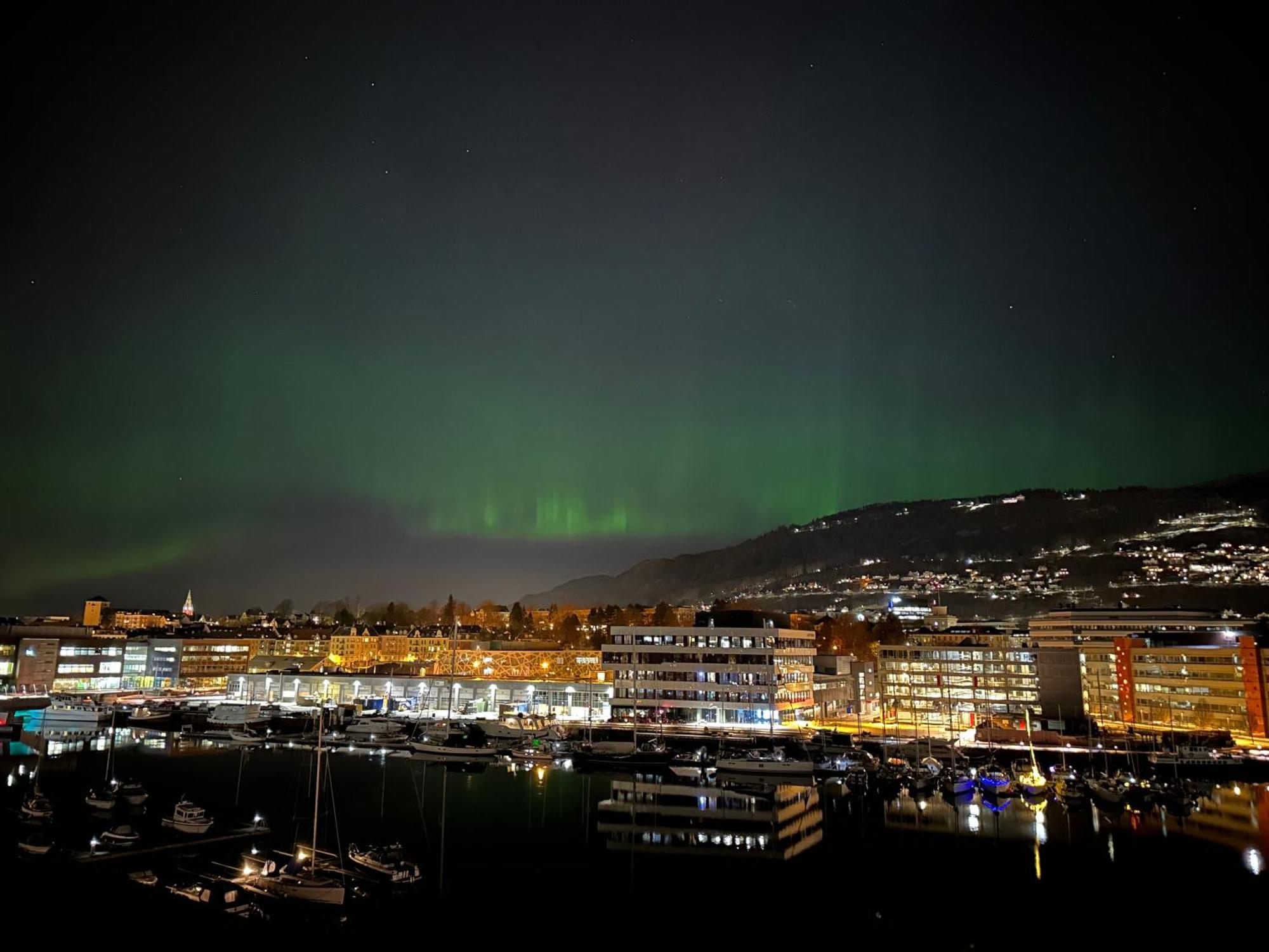 Nydelige Damsgardsveien, 3-Roms Moderne Leilighet! Bergen Esterno foto